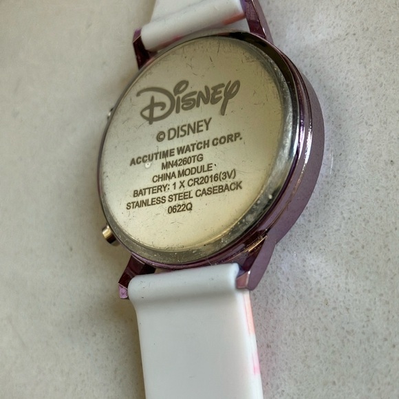 Disney Minnie Mouse LED Kids Watch for ages 6+ - Picture 13 of 16